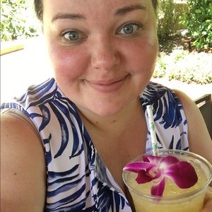 Meet your Posher, Andrea